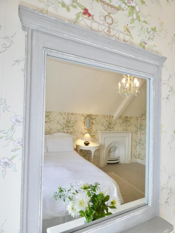 The Mount Somerton Retreat - Nr Bruton, Glastonbury, The Spectacular Wells Cathedral, Millfield School, Leonardo Helicopters, Yeovilton ห้อง รูปภาพ